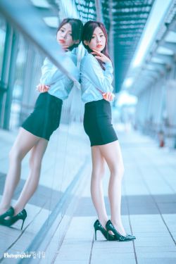 图书馆的女朋友